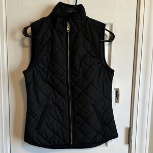 Old Navy Black Quilted Vest. Women’s NWT XS